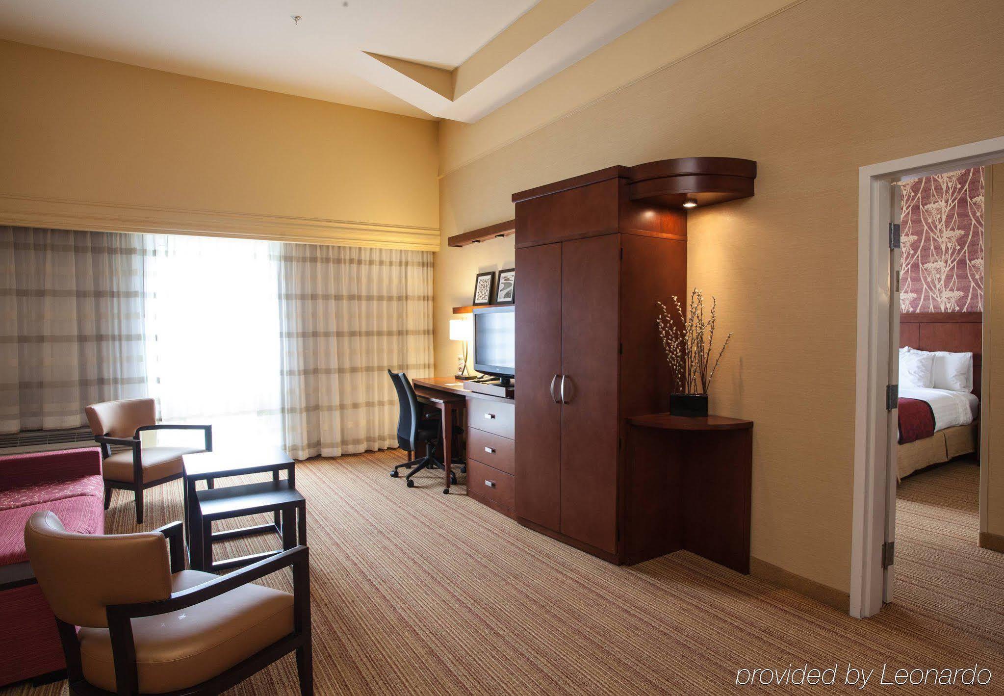 Hotel Courtyard By Marriott York Exterior foto